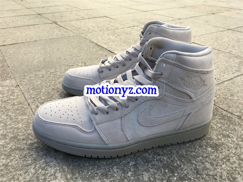 Air Jordan 1 Retro High Grey Suede